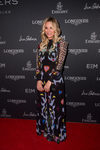 Kaley Cuoco en la fiesta de 'Longines Masters' en Los Ángeles
