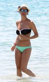 Vania Millán se suma a la tendencia del bikini desparejado