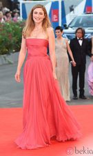 El vestido de inspiración griega de Julie Gayet