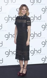 Blanca Suárez con un look lady sencillo