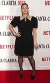 Drew Barrymore apuesta todo al negro